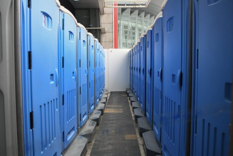 portable potty